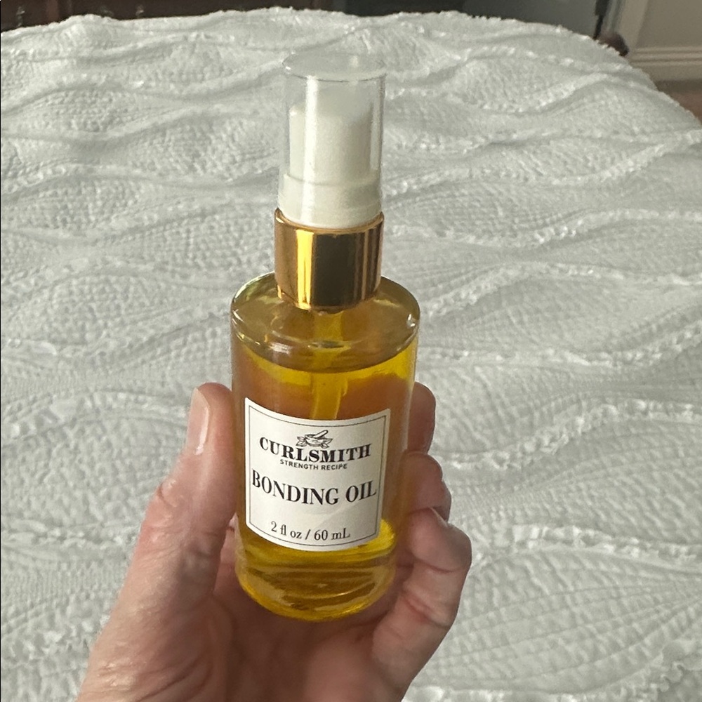 Curlsmith Bonding Oil - Picture 3 of 3